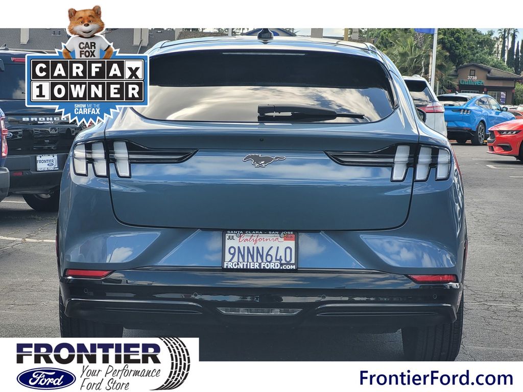 2024 Ford Mustang Mach-E Premium photo 4
