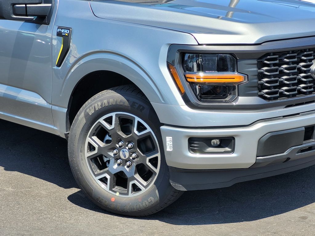 2025 Ford F-150 STX photo 3