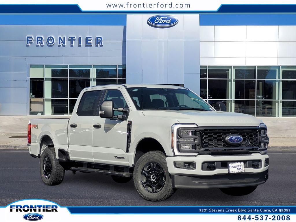 2026 Ford F-250 XL 4x4 Crew Cab 6-3/4' Box's photo