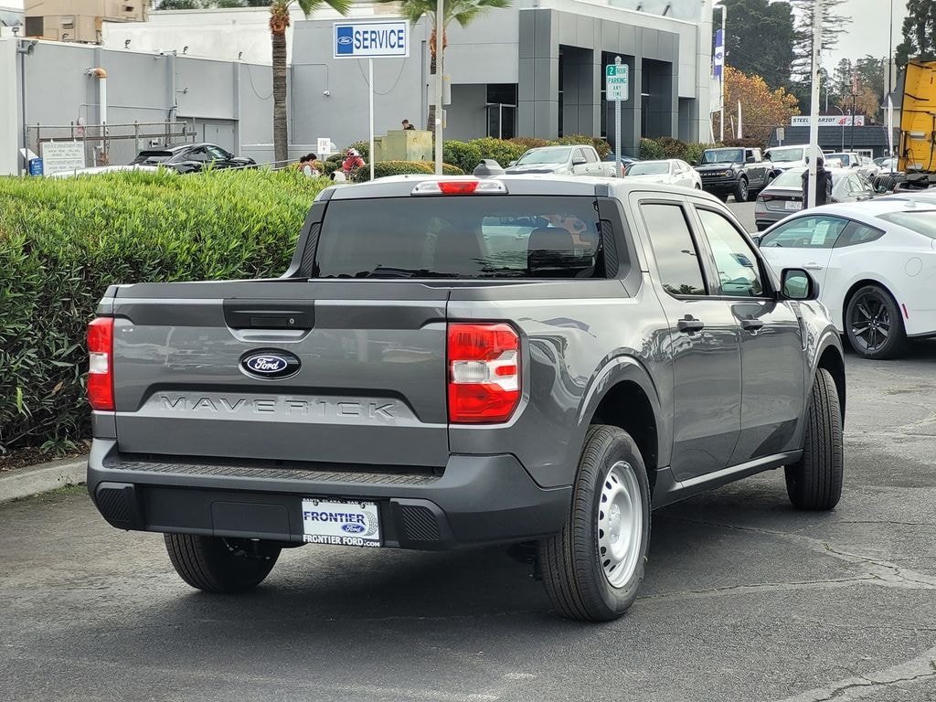 New 2025 Ford Maverick XL Truck SuperCrew