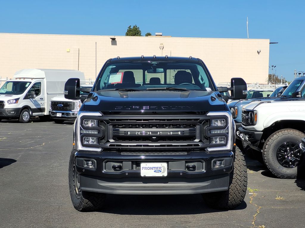 2024 Ford F-250 Lariat photo 2