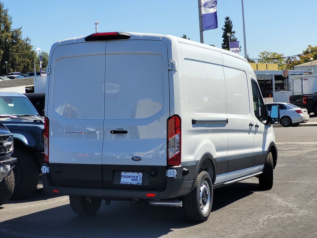 2025 Ford Transit Cargo Van photo 4