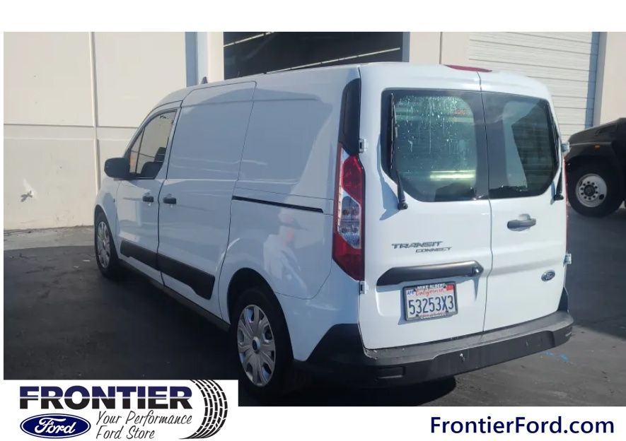 2022 Ford Transit Connect XLT photo 3