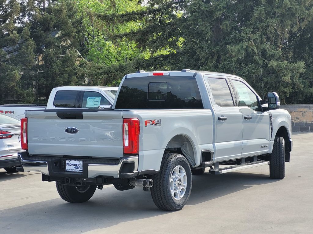 2025 Ford F-250 photo 4