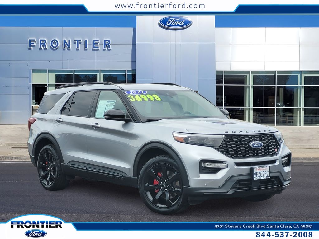2023 Ford Explorer ST AWD