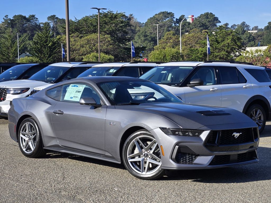 2026 Ford Mustang GT Fastback's photo