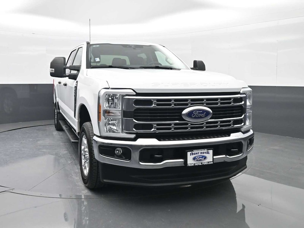 Used 2025 Ford Super Duty F-250 SRW XLT 4WD Crew Cab 6.75 Box 4WD Crew Cab 6.75 Box