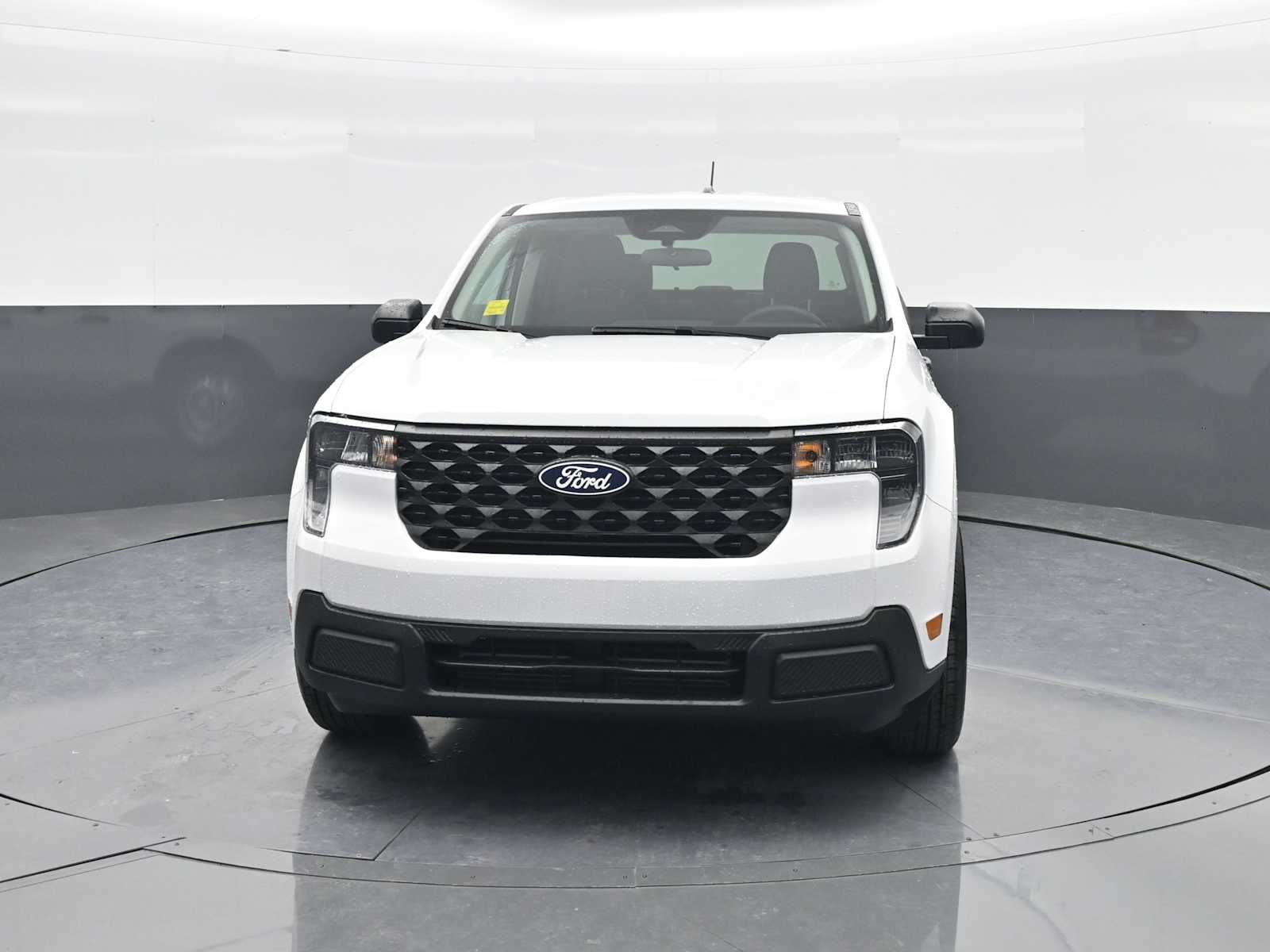 2025 Ford Maverick XL photo 3