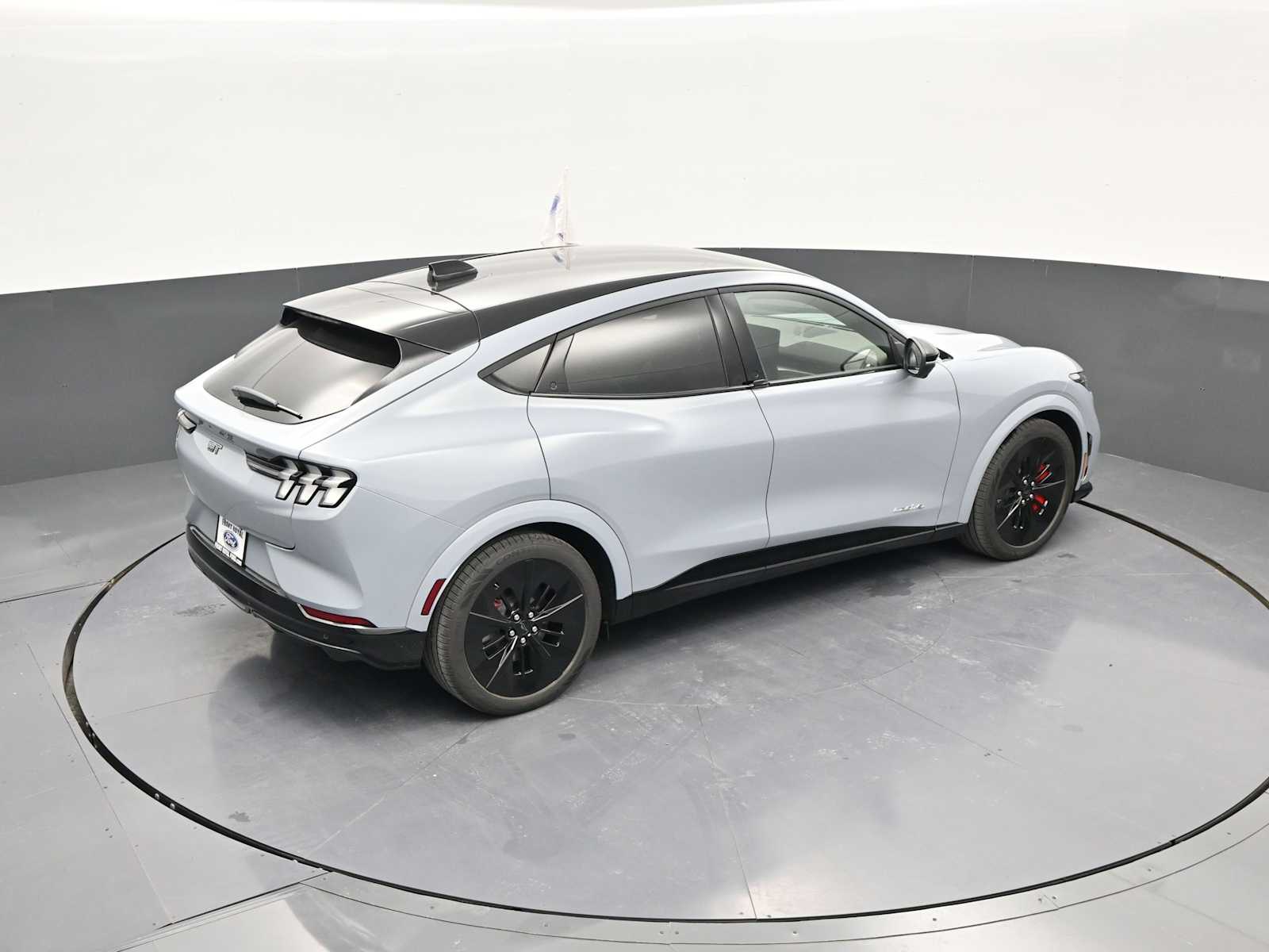 2025 Ford Mustang Mach-E GT - Photo 46