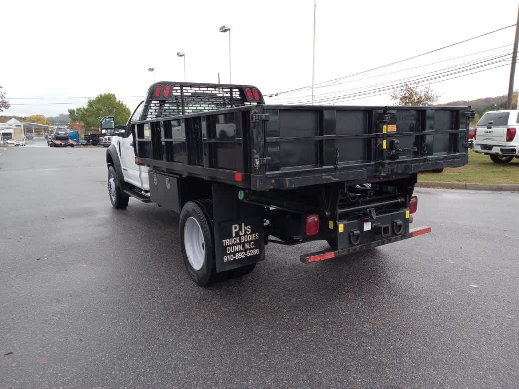 2022 Ford F-600 photo 3