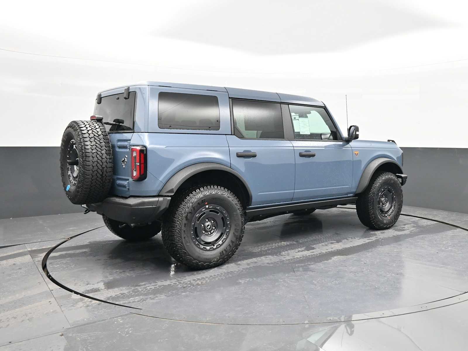 2025 Ford Bronco 4-Door Badlands - Photo 8