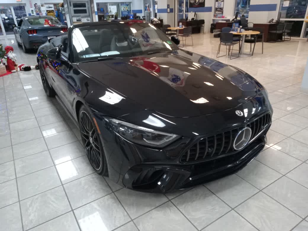 2022 Mercedes-Benz SL Mercedes-AMG's photo