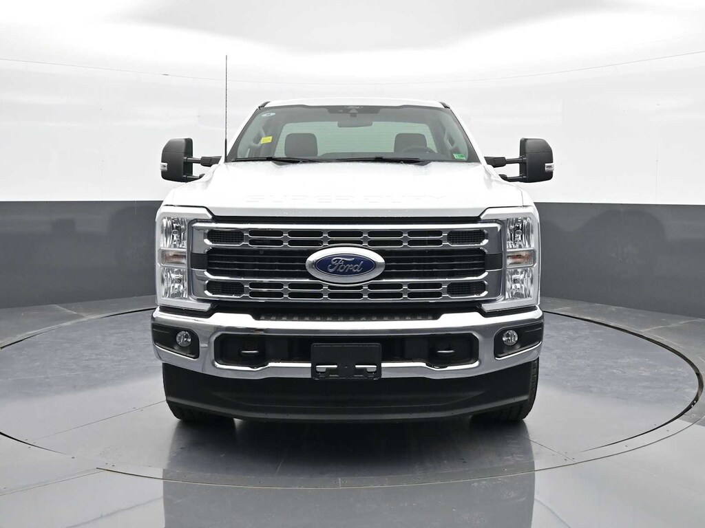 New 2025 Ford F-350SD XLT Truck