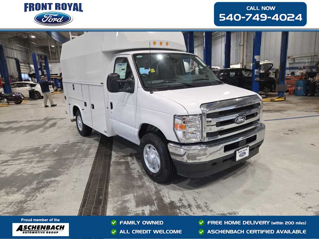 2026 Ford E-Series SRW E-350 Super Duty 138 in WB's photo
