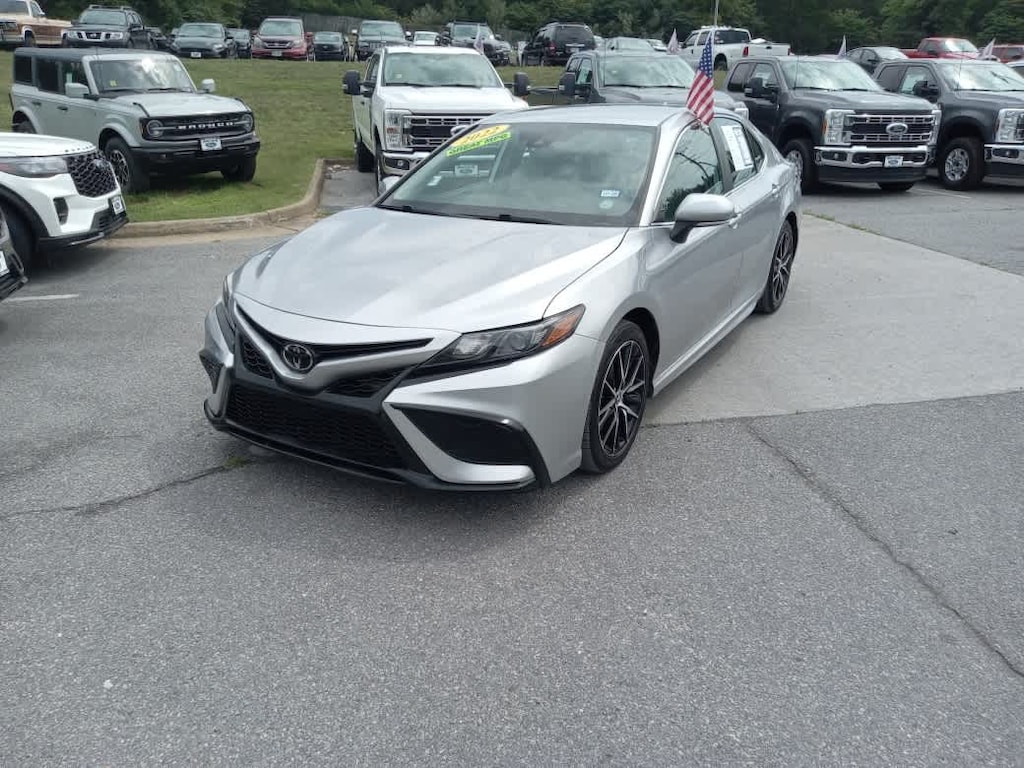 Certified 2022 Toyota Camry SE Sedan