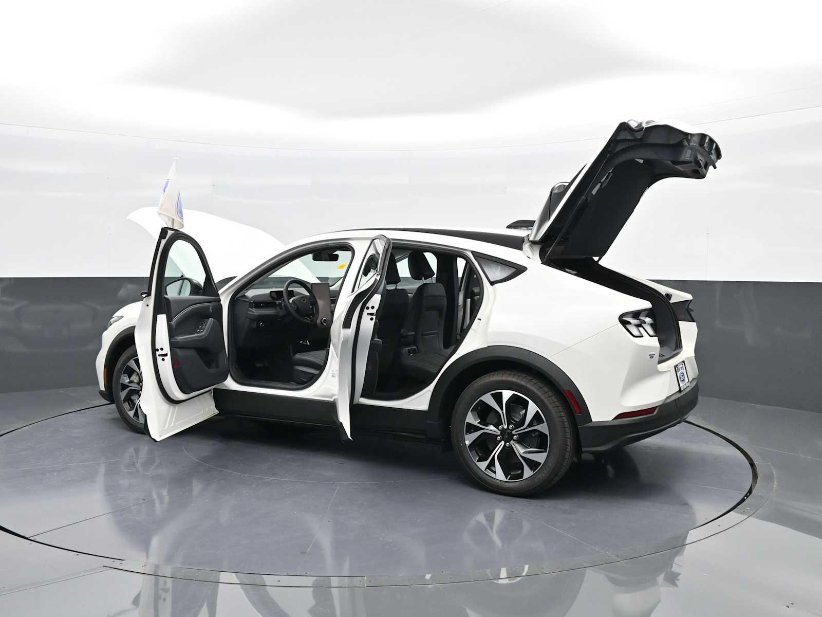 2025 Ford Mustang Mach-E Select - Photo 52