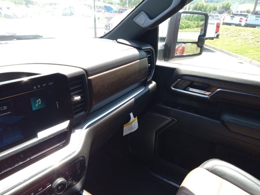 2024 Chevrolet Silverado 3500HD High Country - Photo 29