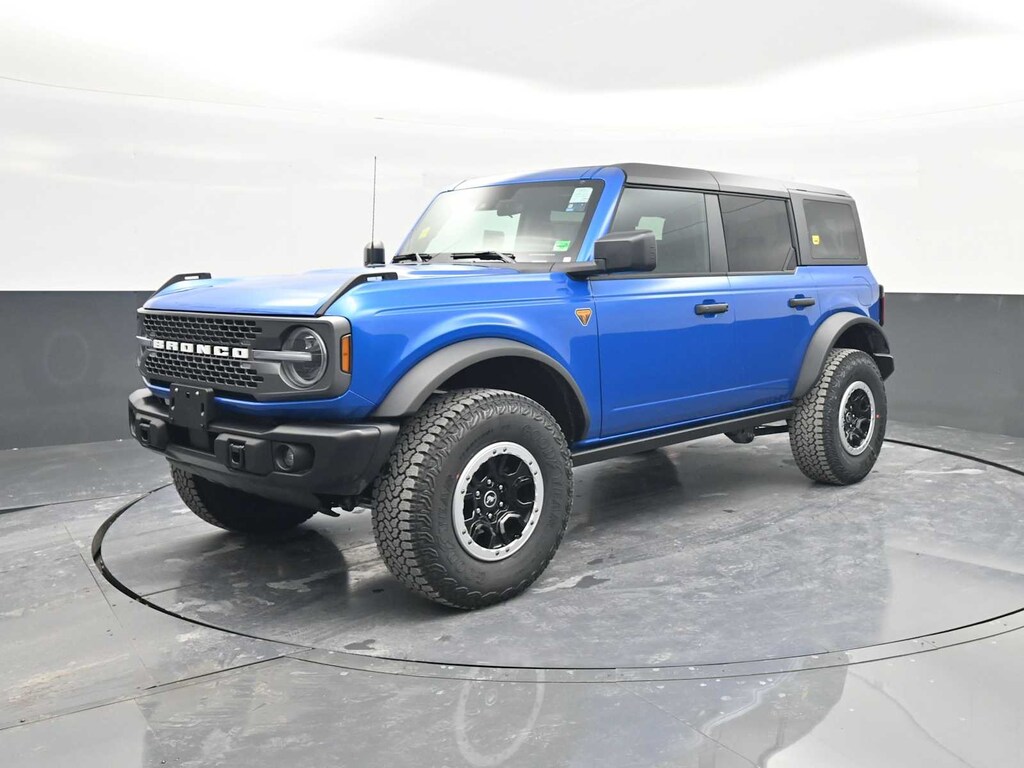 New 2025 Ford Bronco Badlands SUV