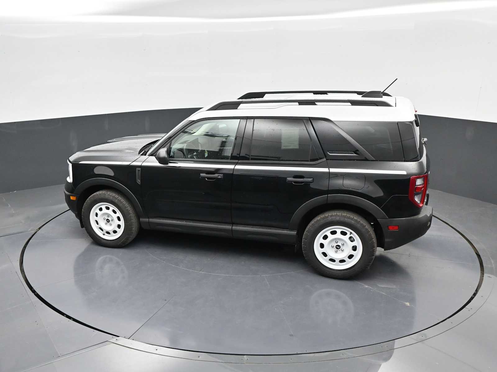 2025 Ford Bronco Sport Heritage - Photo 36