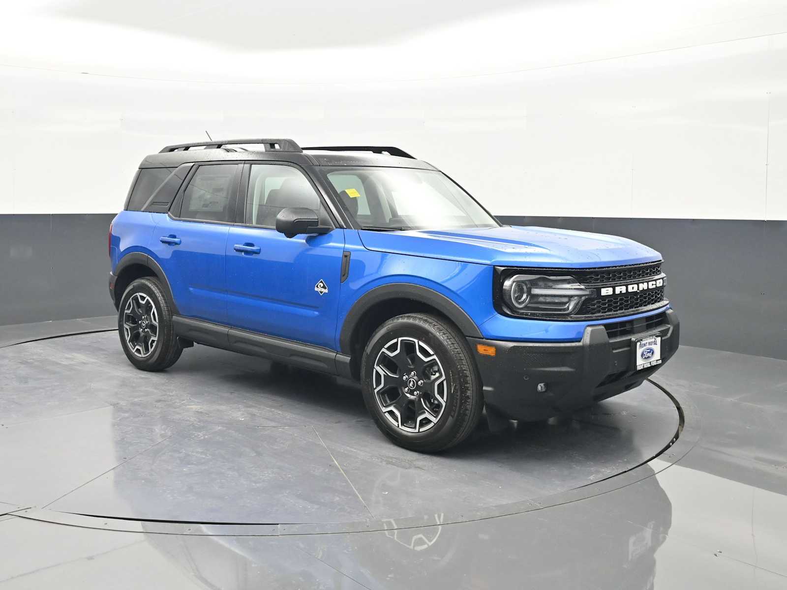 2025 Ford Bronco Sport Outer Banks's photo