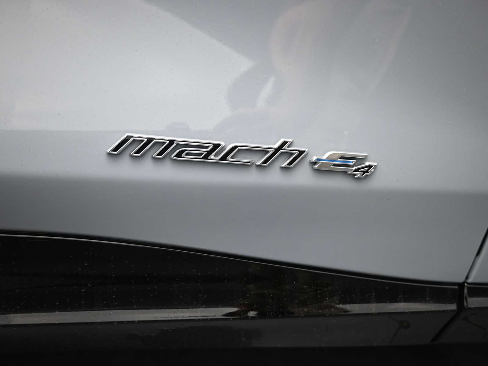 2025 Ford Mustang Mach-E GT - Photo 14