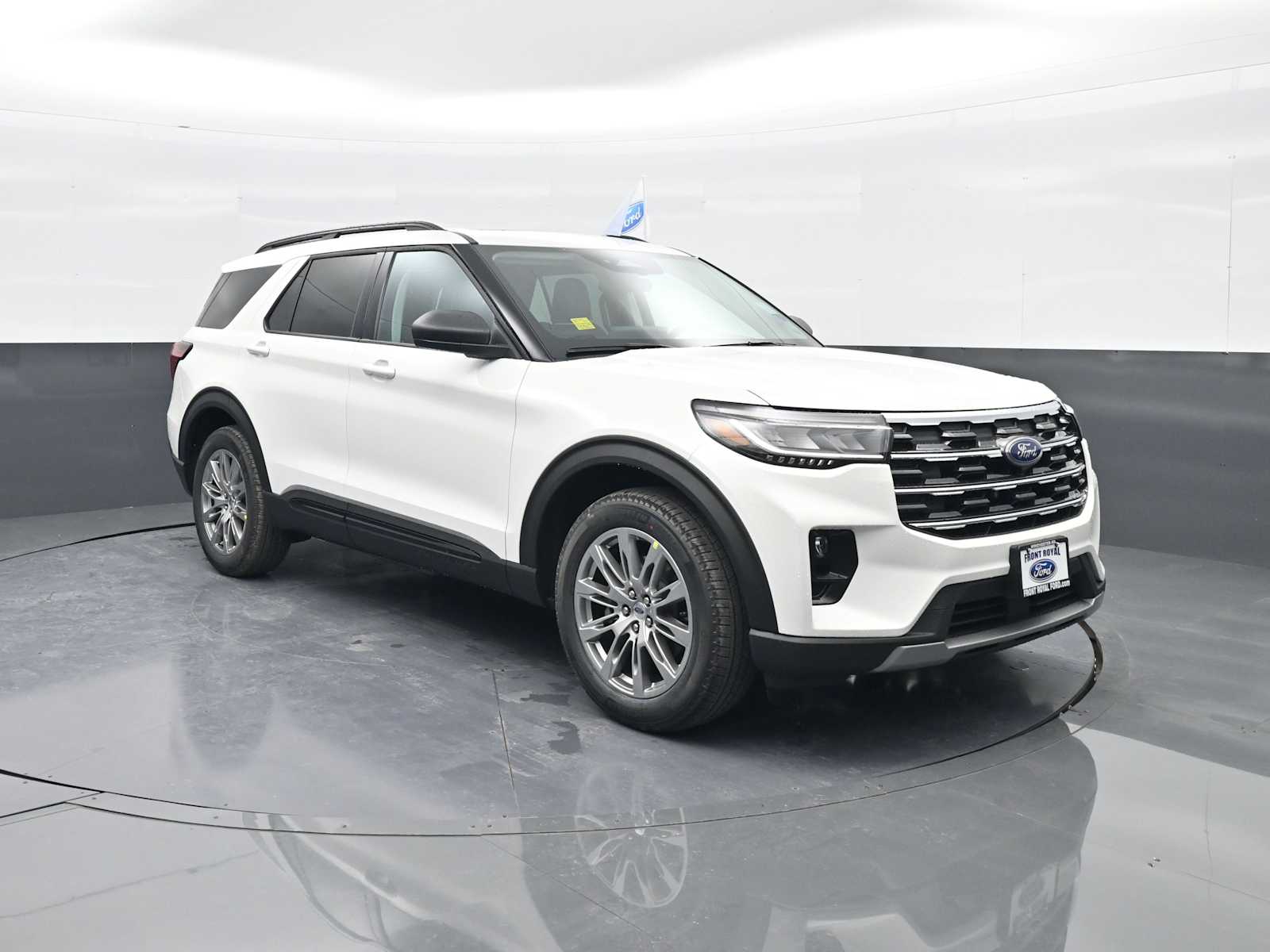 2026 Ford Explorer Active's photo