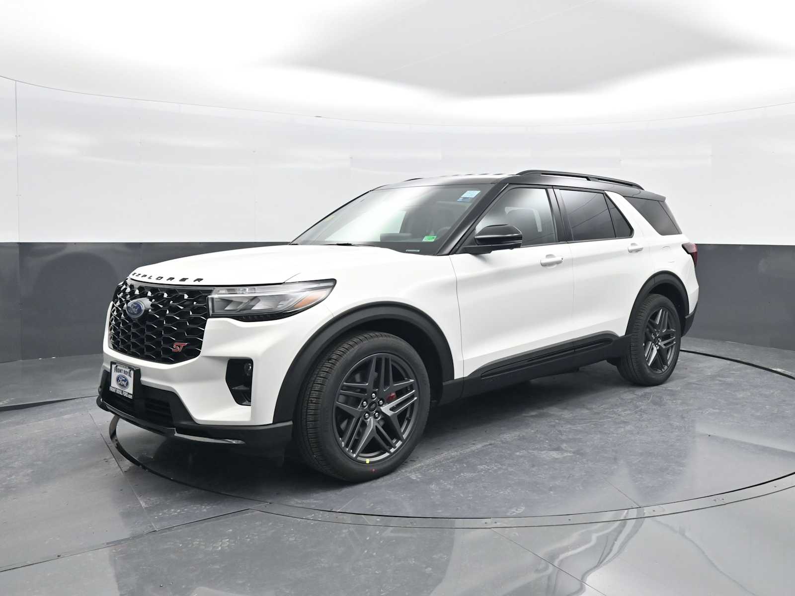 2026 Ford Explorer ST photo 3