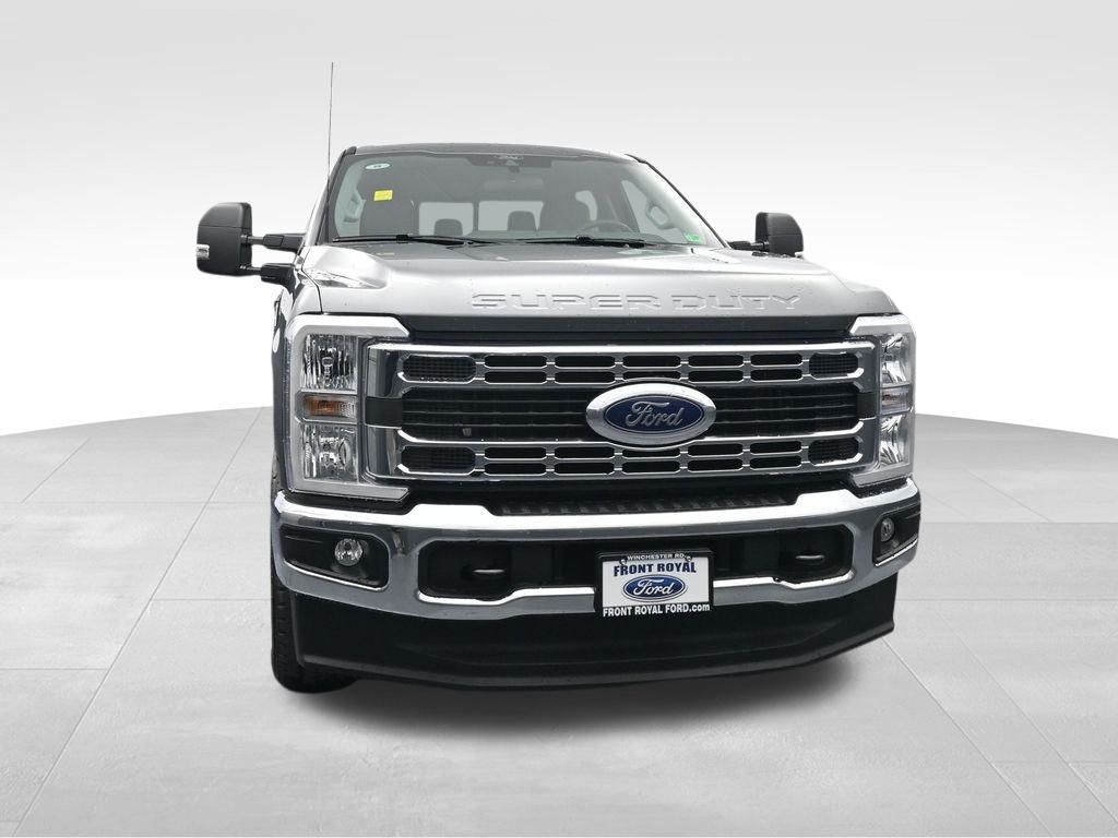 2026 Ford F-250 photo 2