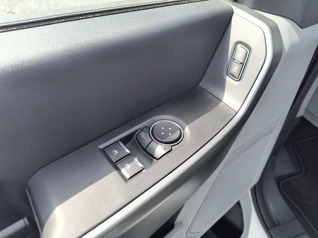 2025 Ford F-350 Super Duty XL - Photo 11
