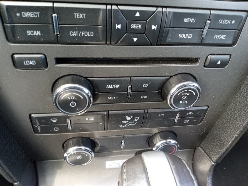 2014 Ford Mustang V6 - Photo 18