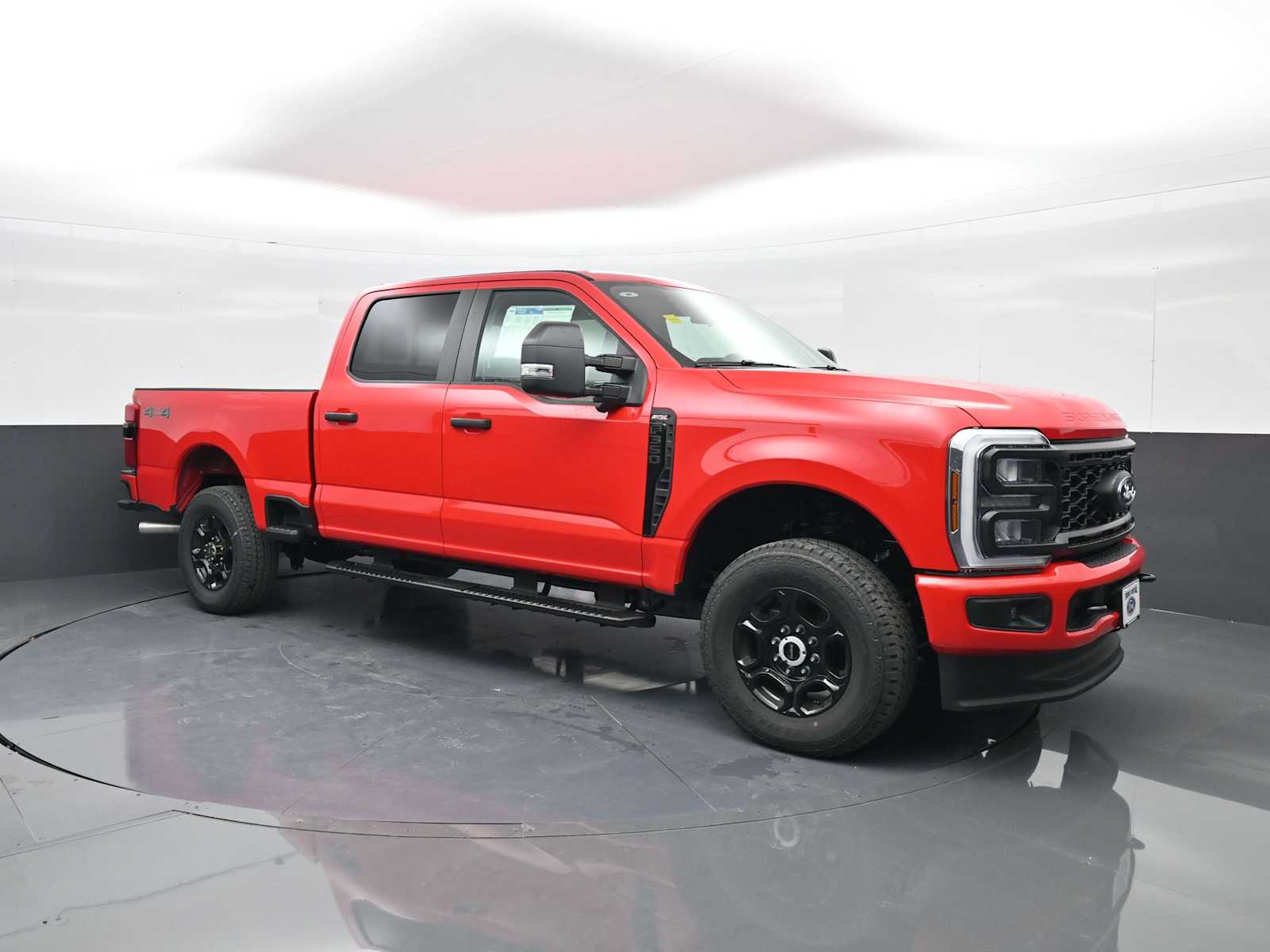 2026 Ford F-350 Super Duty XL's photo
