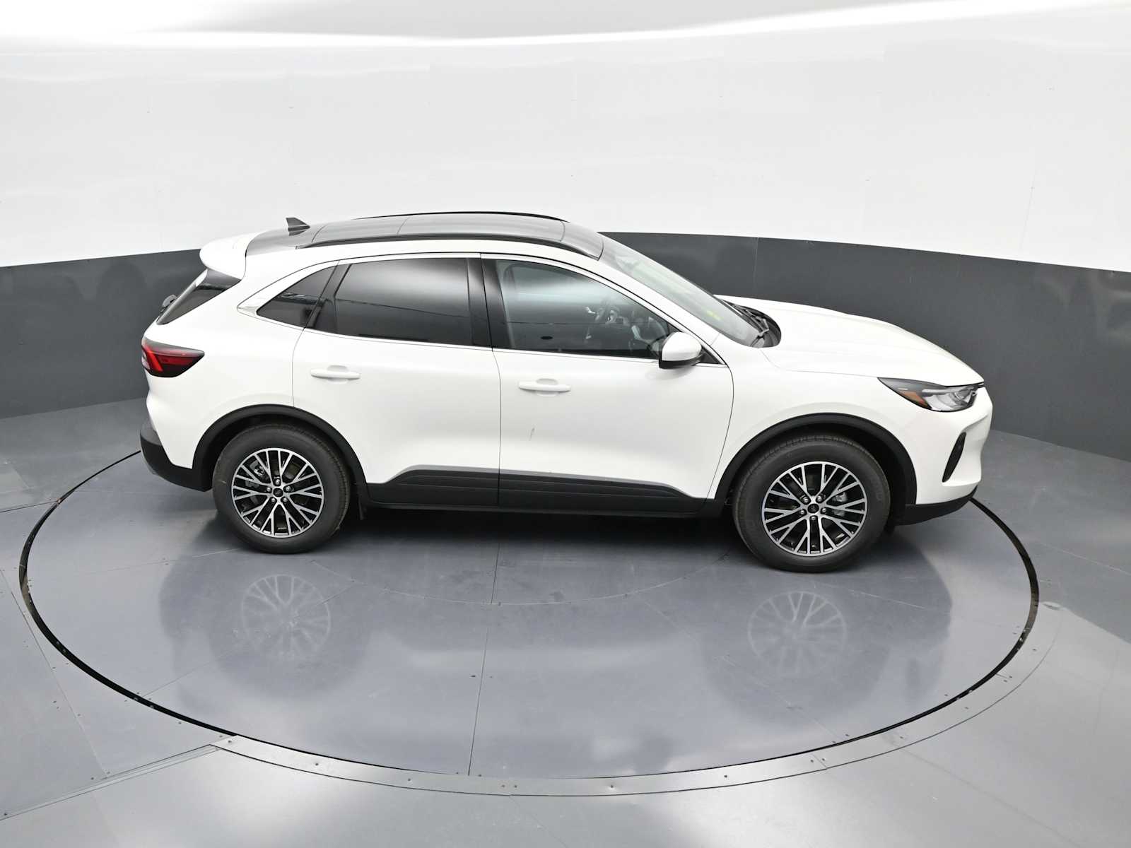 2025 Ford Escape Plug-in hybrid PHEV - Photo 31