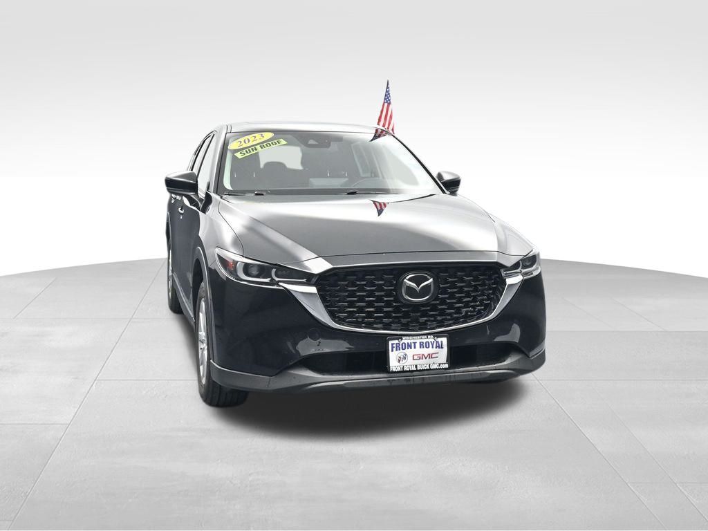 2023 Mazda CX-5 2.5 S Preferred photo 2
