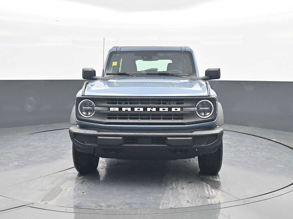 New 2025 Ford Bronco Base SUV