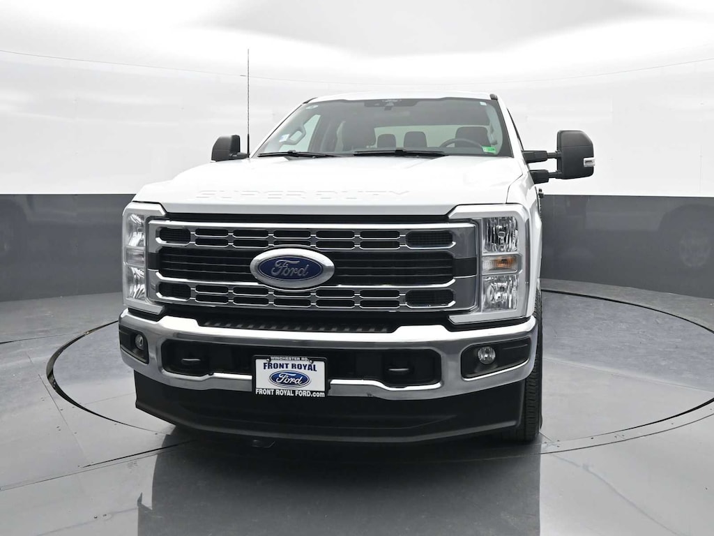 Used 2025 Ford Super Duty F-250 SRW XLT 4WD Crew Cab 6.75 Box 4WD Crew Cab 6.75 Box