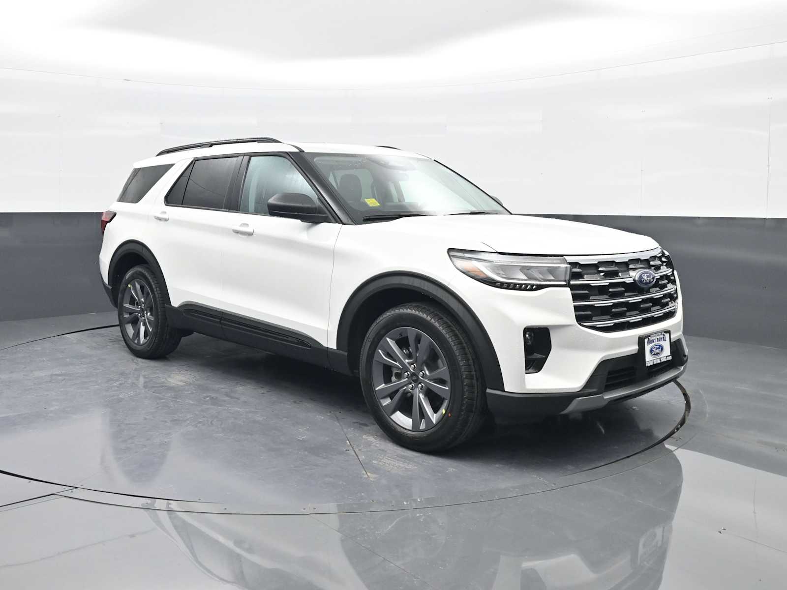 2026 Ford Explorer Active's photo