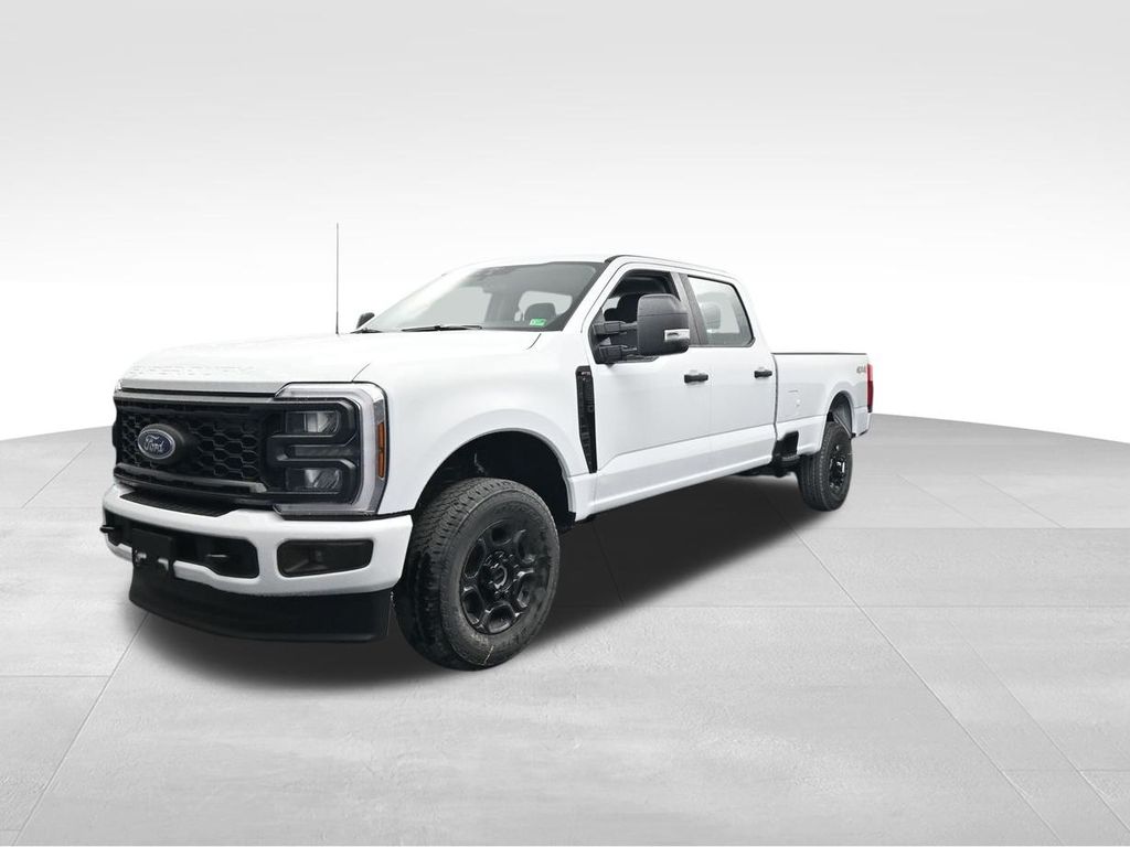 2026 Ford F-350 photo 4