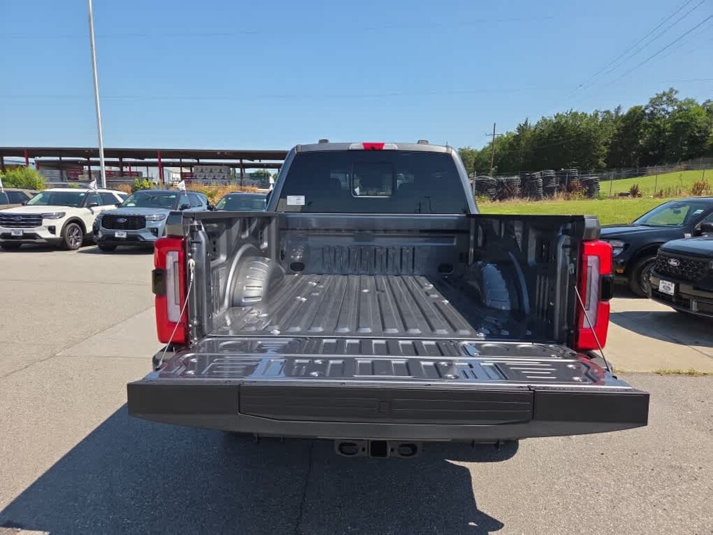 New 2026 Ford F-350SD Platinum Truck