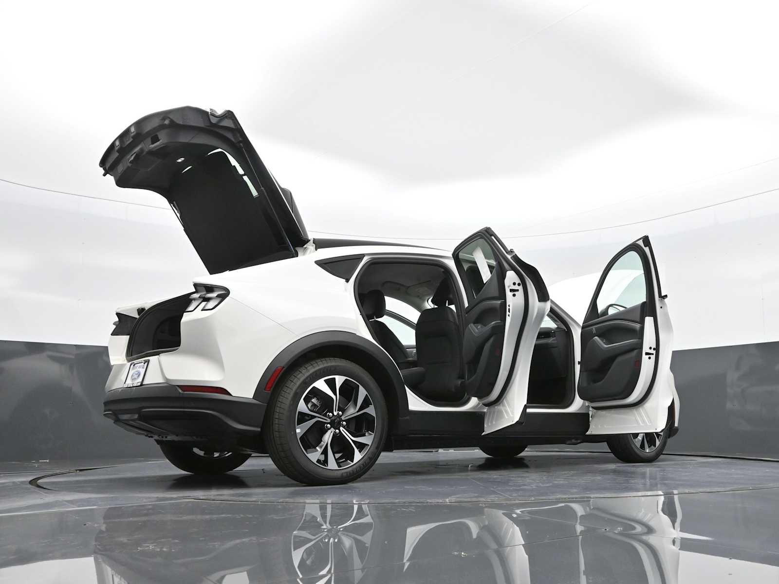 2025 Ford Mustang Mach-E Select - Photo 53