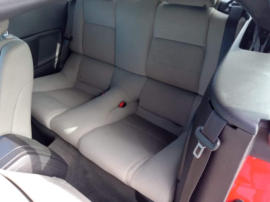 2014 Ford Mustang V6 - Photo 13
