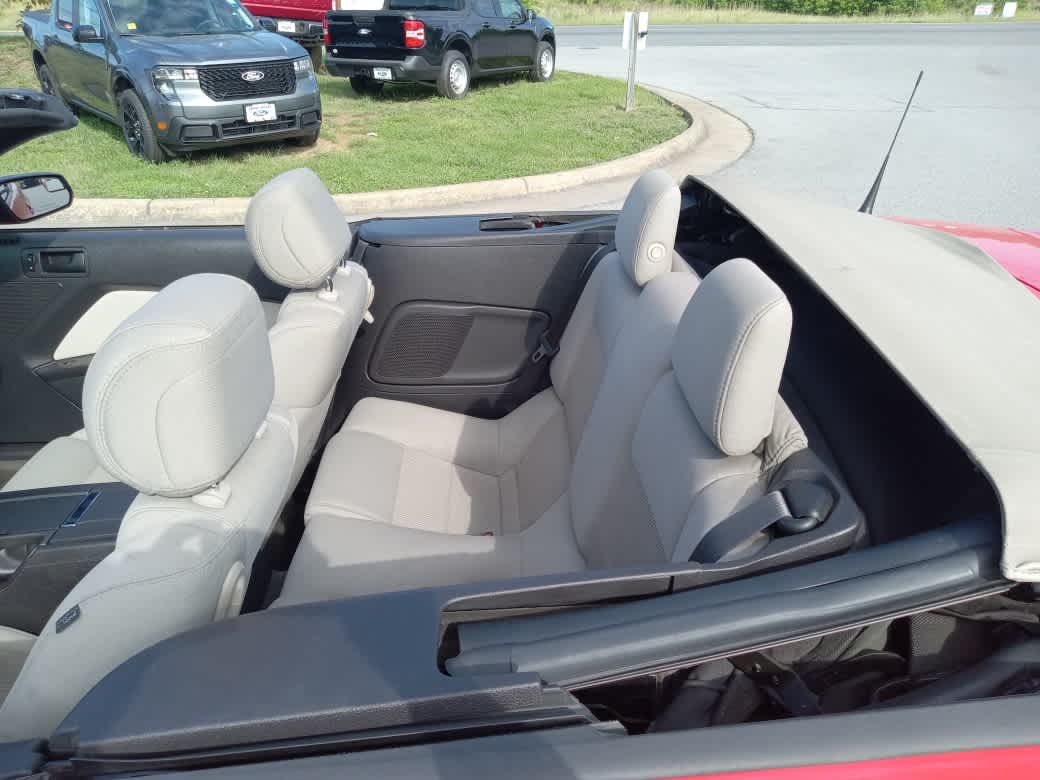 2014 Ford Mustang V6 - Photo 22