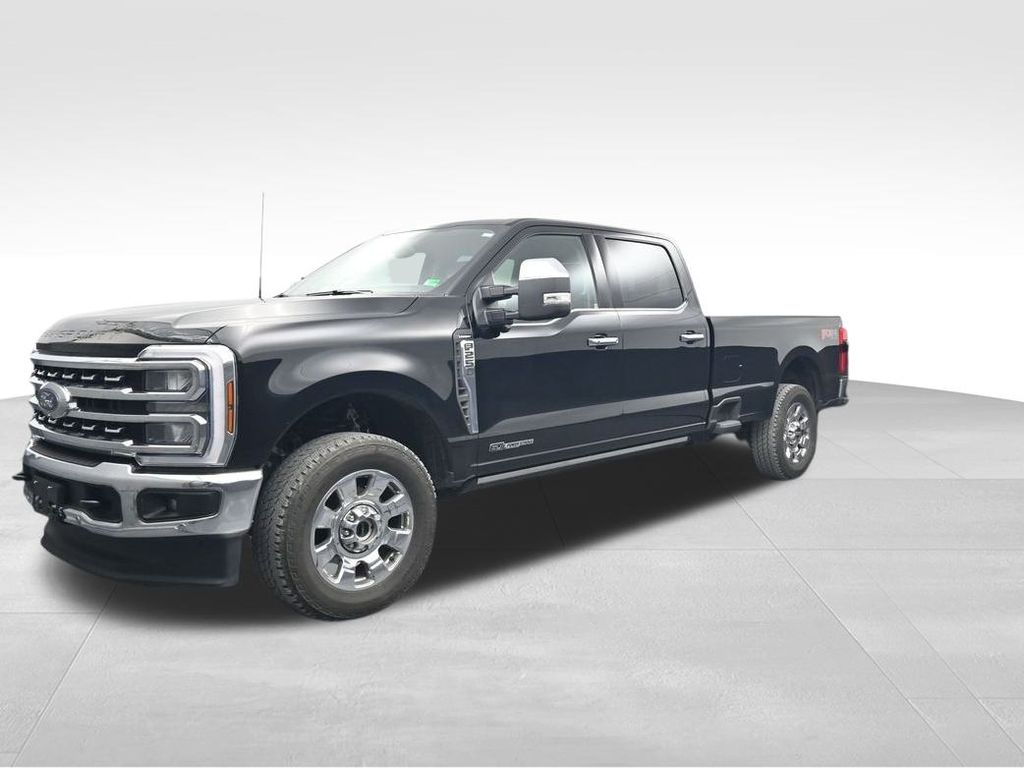 2025 Ford F-250 Lariat photo 4