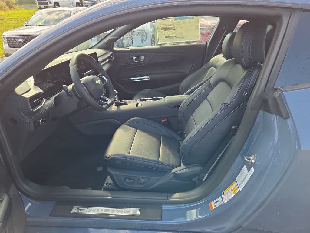 2025 Ford Mustang GT Premium Fastback - Photo 8