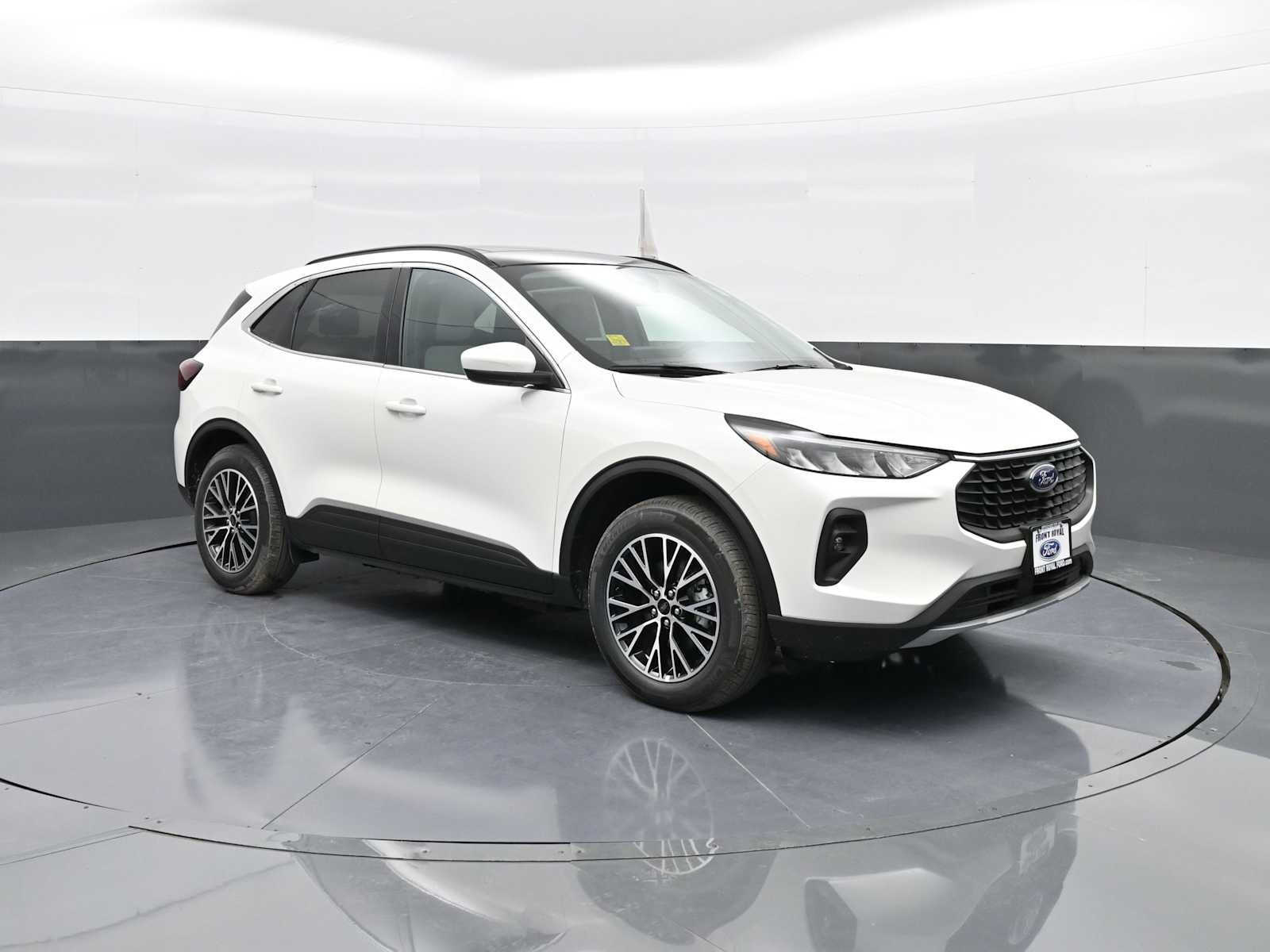 2025 Ford Escape Base's photo