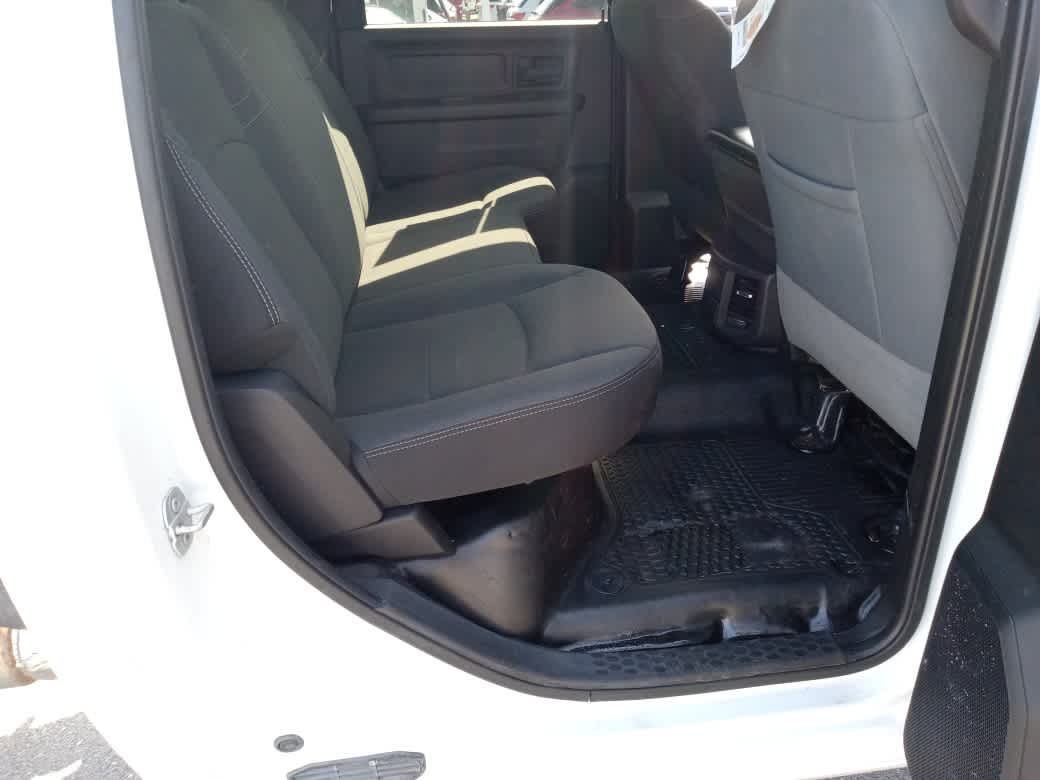 2022 RAM Ram 3500 Chassis Cab Tradesman - Photo 33