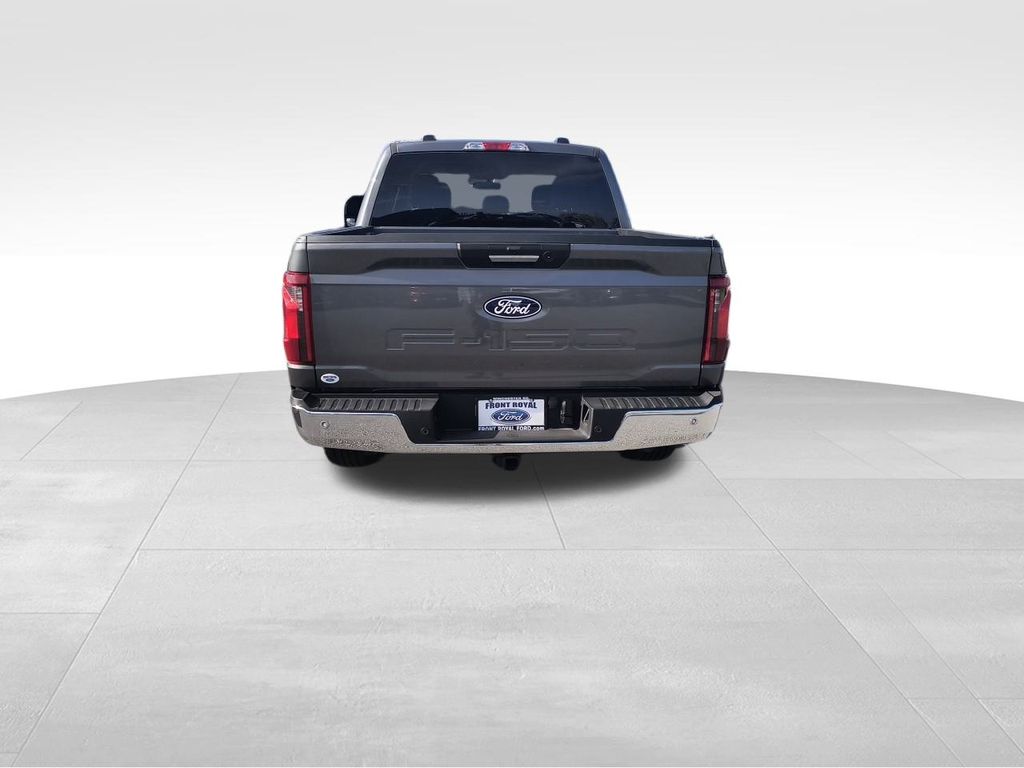 2024 Ford F-150 XLT photo 4