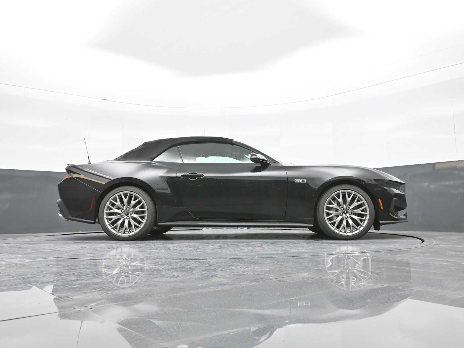 2025 Ford Mustang GT Premium Convertible - Photo 60