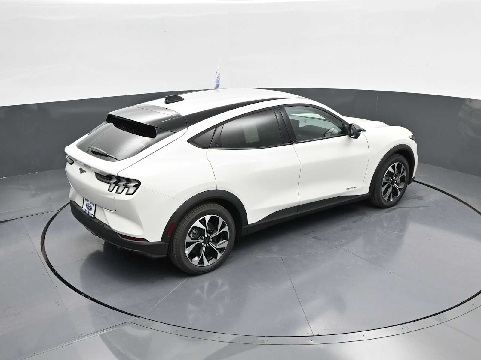 2025 Ford Mustang Mach-E Select - Photo 39