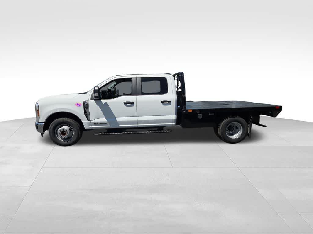 New 2024 Ford F-350SD XL Chassis