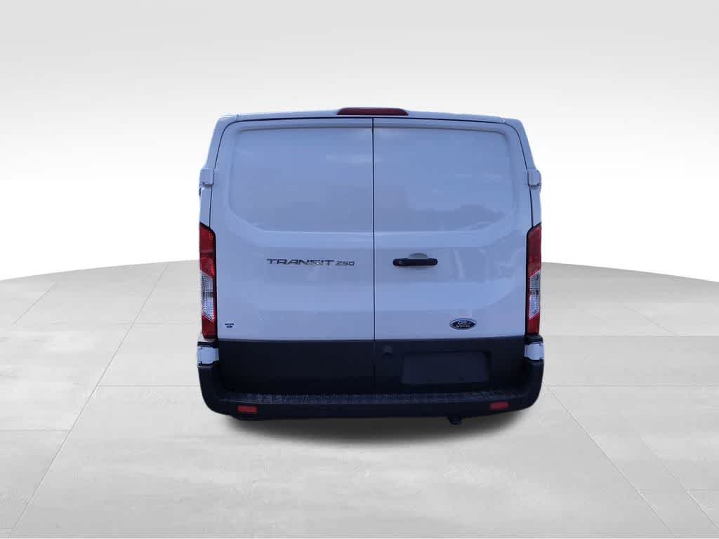 2025 Ford Transit Van Base - Photo 8